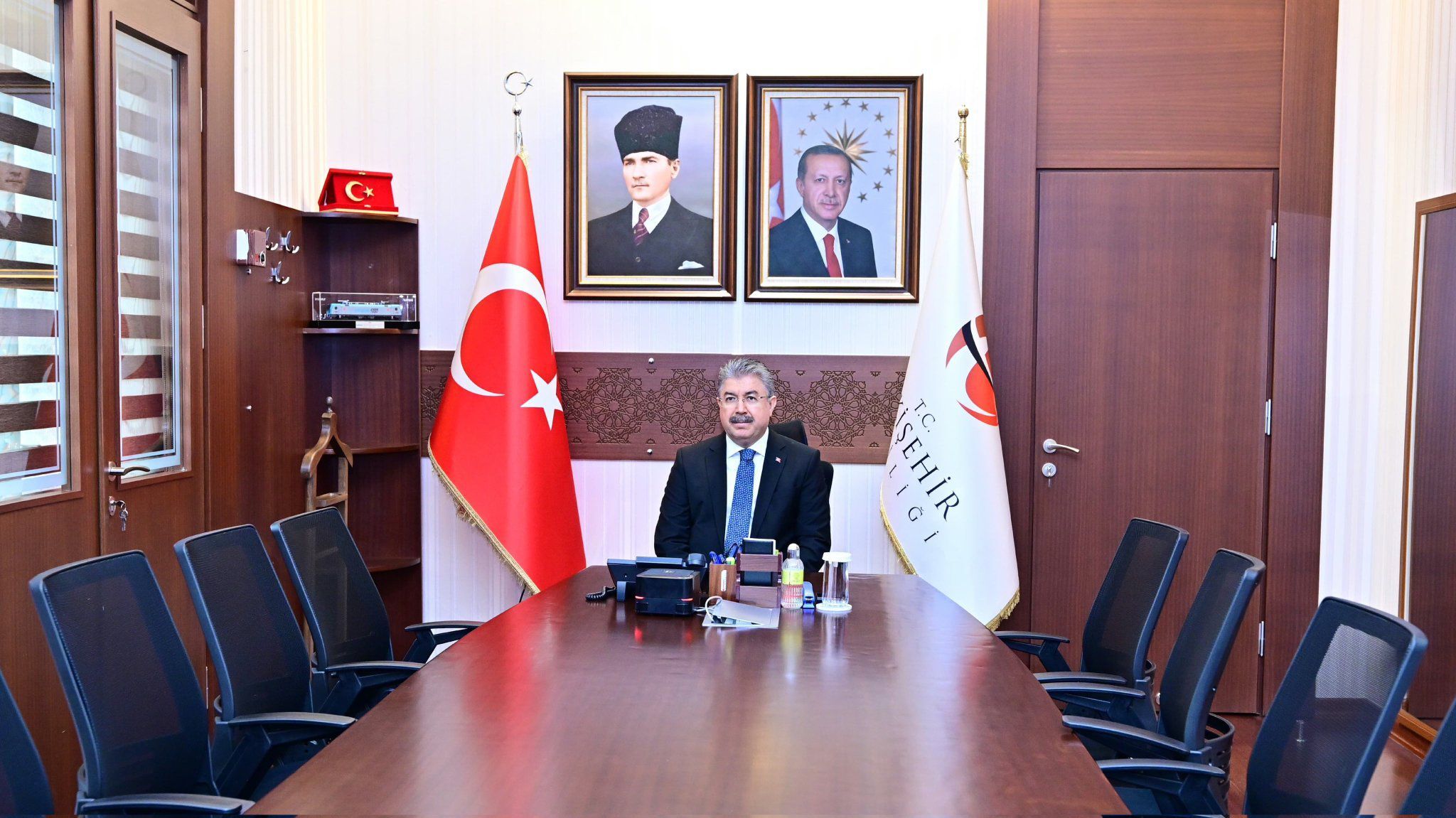 Eskişehir Valisi Yılmaz Düzensiz Göçle Mücadele Koordinasyon Toplantısı'na katıldı