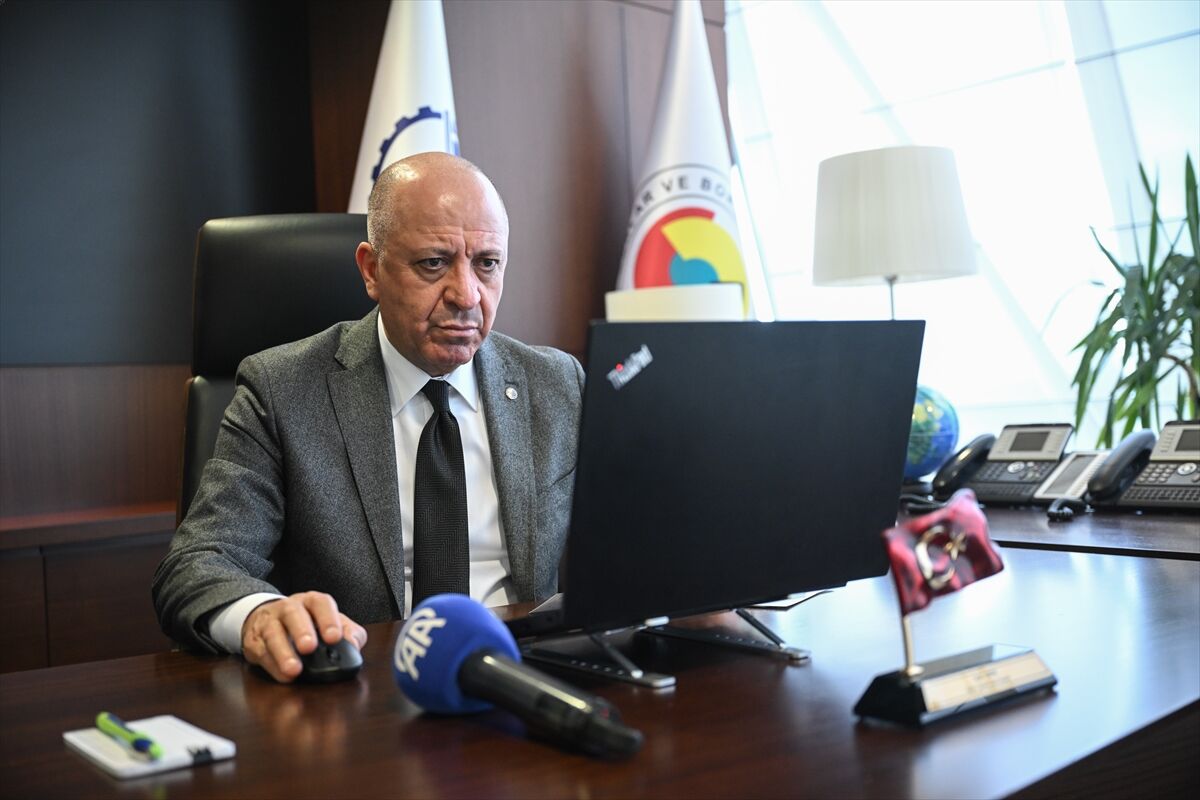 Ankara Sanayi Odası Başkanı Ardıç, AA'nın 'Yılın Kareleri' oylamasına katıldı