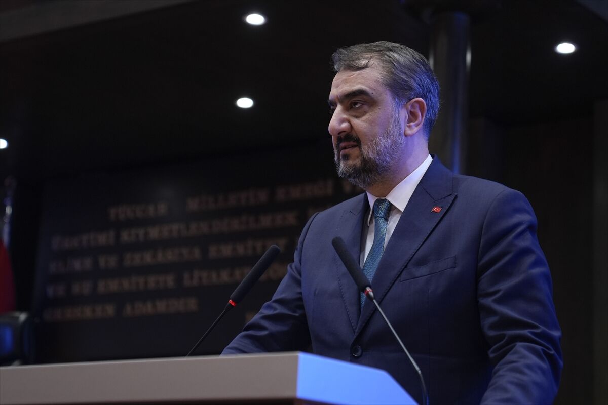 'Gençlik Geleceğini Dokuyor' projesinin kapanış zirvesi yapıldı