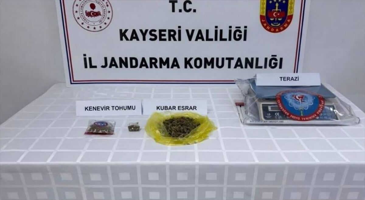 Kayseri'deki uyuşturucu operasyonunda 2 şüpheli yakalandı