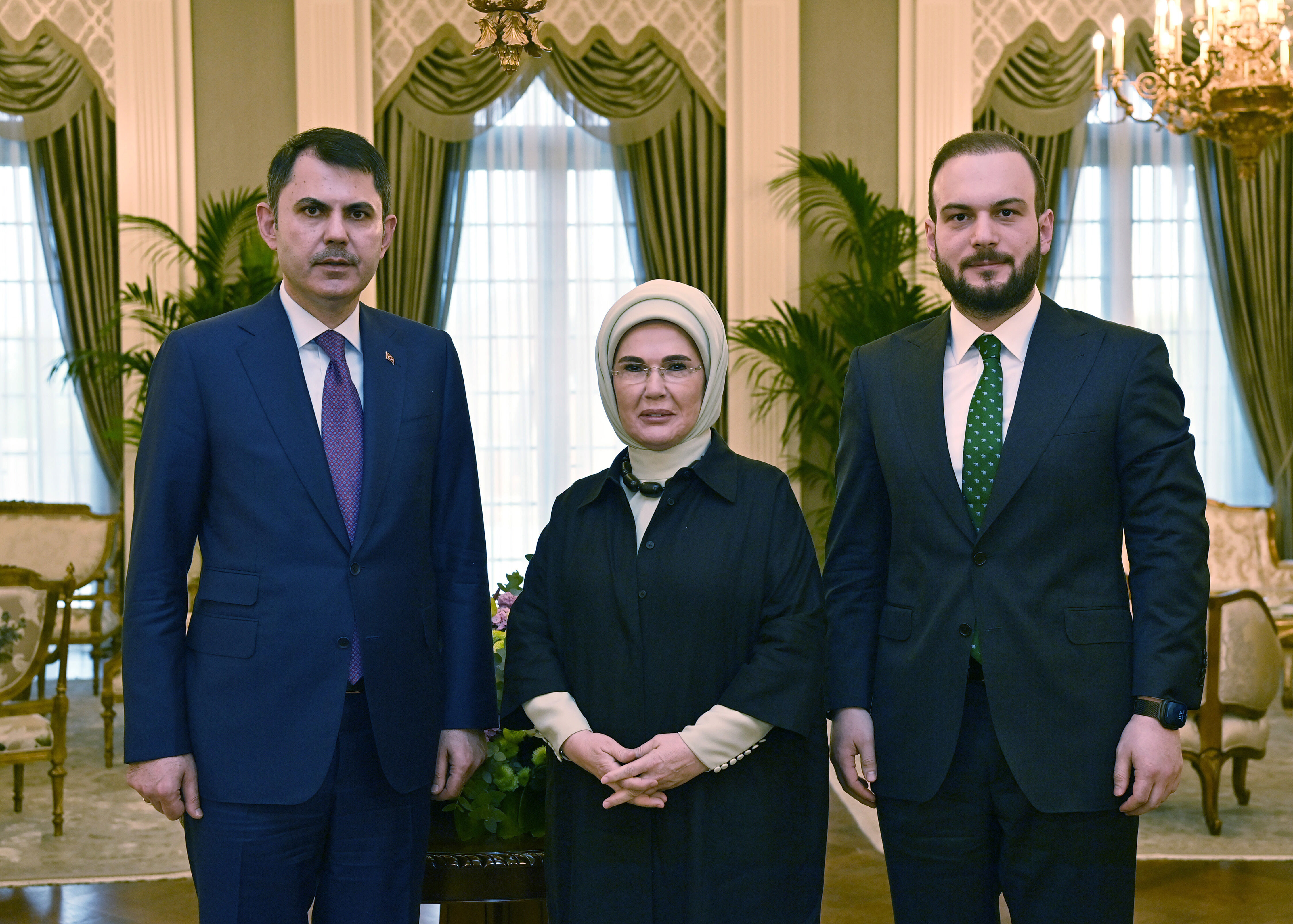 Emine Erdoğan, COP31 Başkanı olarak görevlendirilen Bakan Kurum ve Yüksek Düzeyli İklim Şampiyonu Ağırbaş'la görüştü