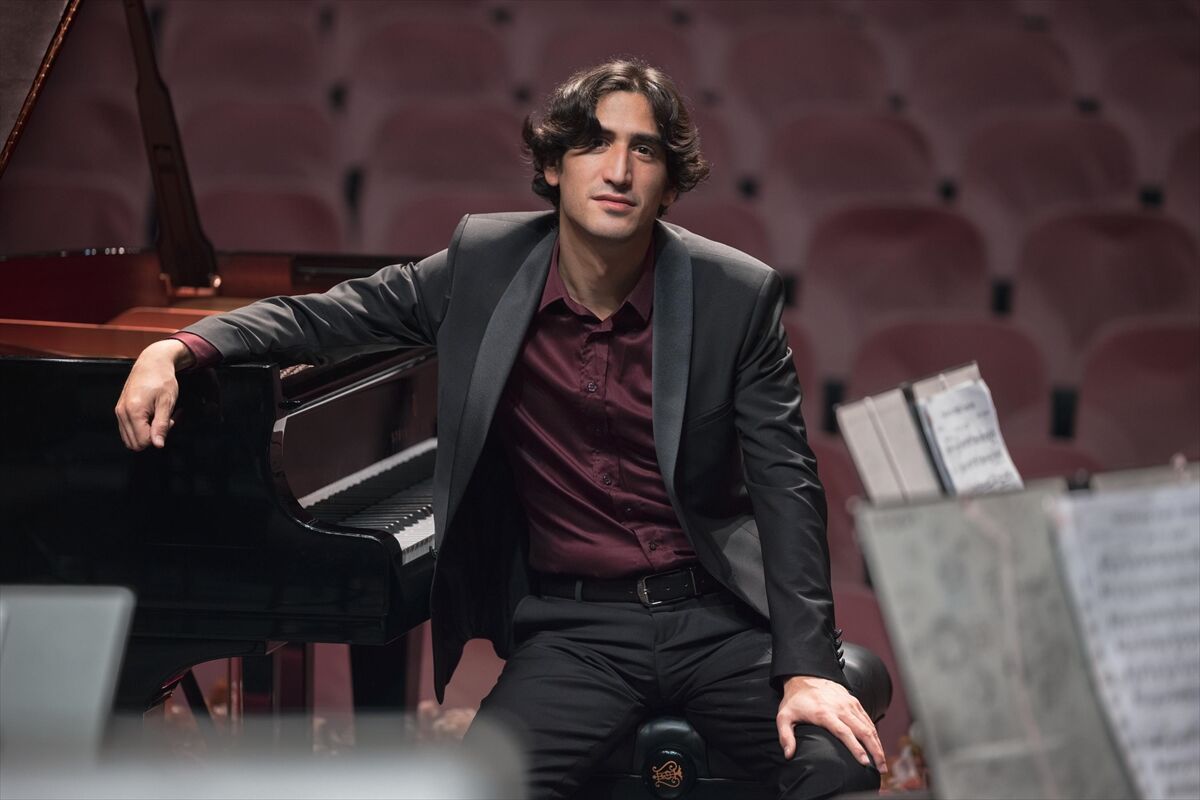 Şef Giuseppe Mengoli ve piyanist Cem Babacan İDSO DenizBank konserinde buluşacak