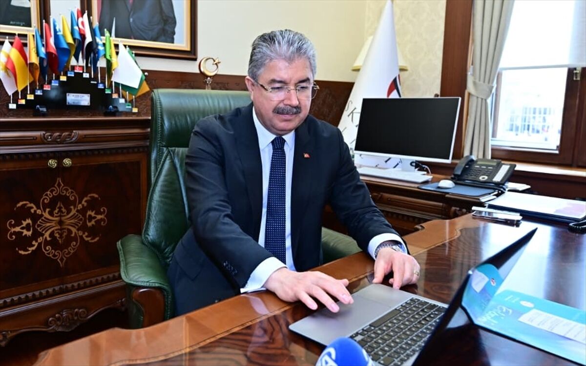 Eskişehir Valisi Yılmaz, AA'nın 'Yılın Kareleri' oylamasına katıldı
