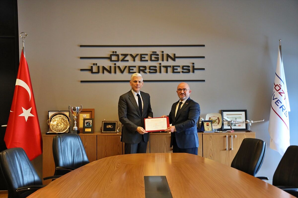Özyeğin Üniversitesi su verimliliğine ilişkin TS ISO 46001 sertifikası al​dı