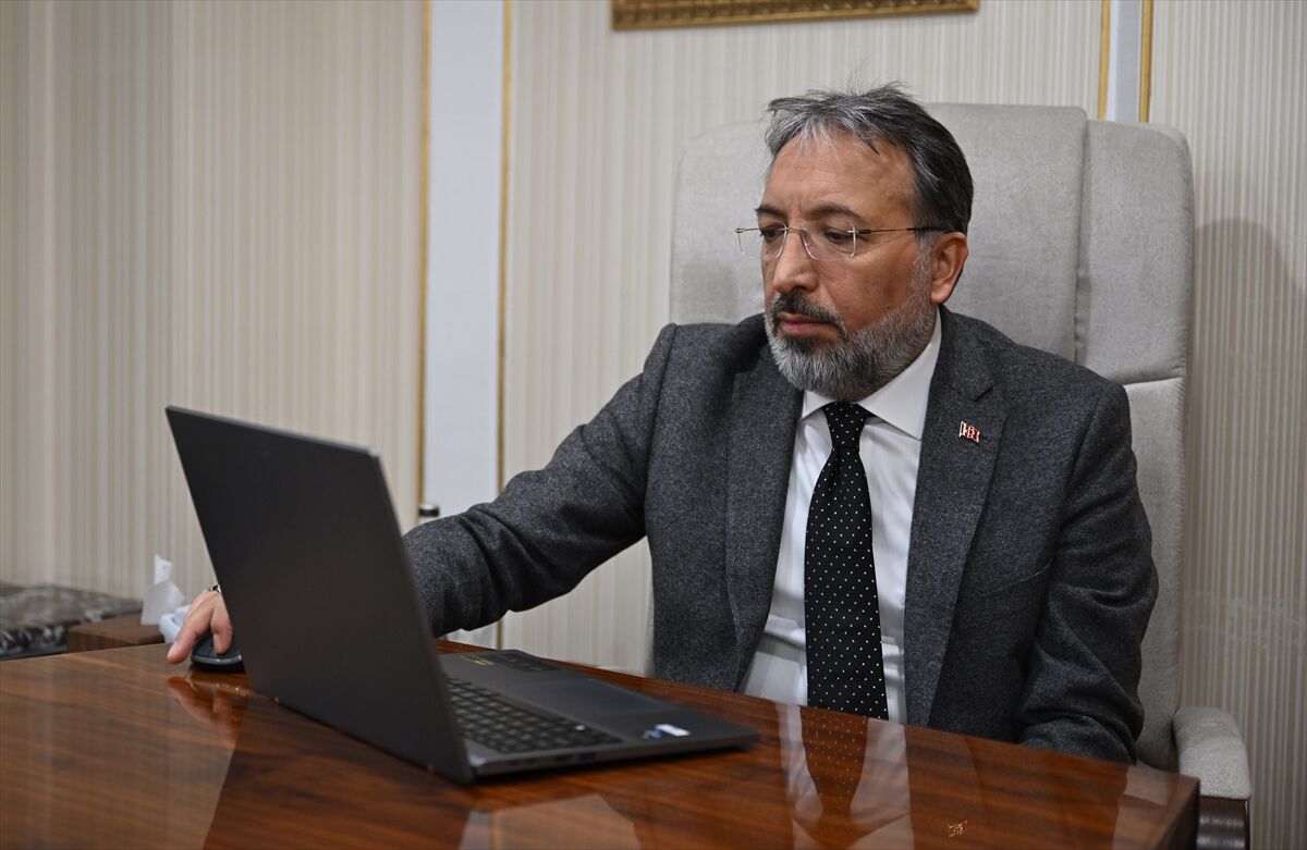Diyanet İşleri Başkanı Arpaguş, AA'nın 'Yılın Kareleri' oylamasına katıldı