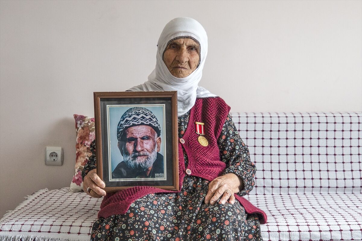 Kayseri'de Kurtuluş Savaşı gazisinin kızı 102 yaşında hayatını kaybetti