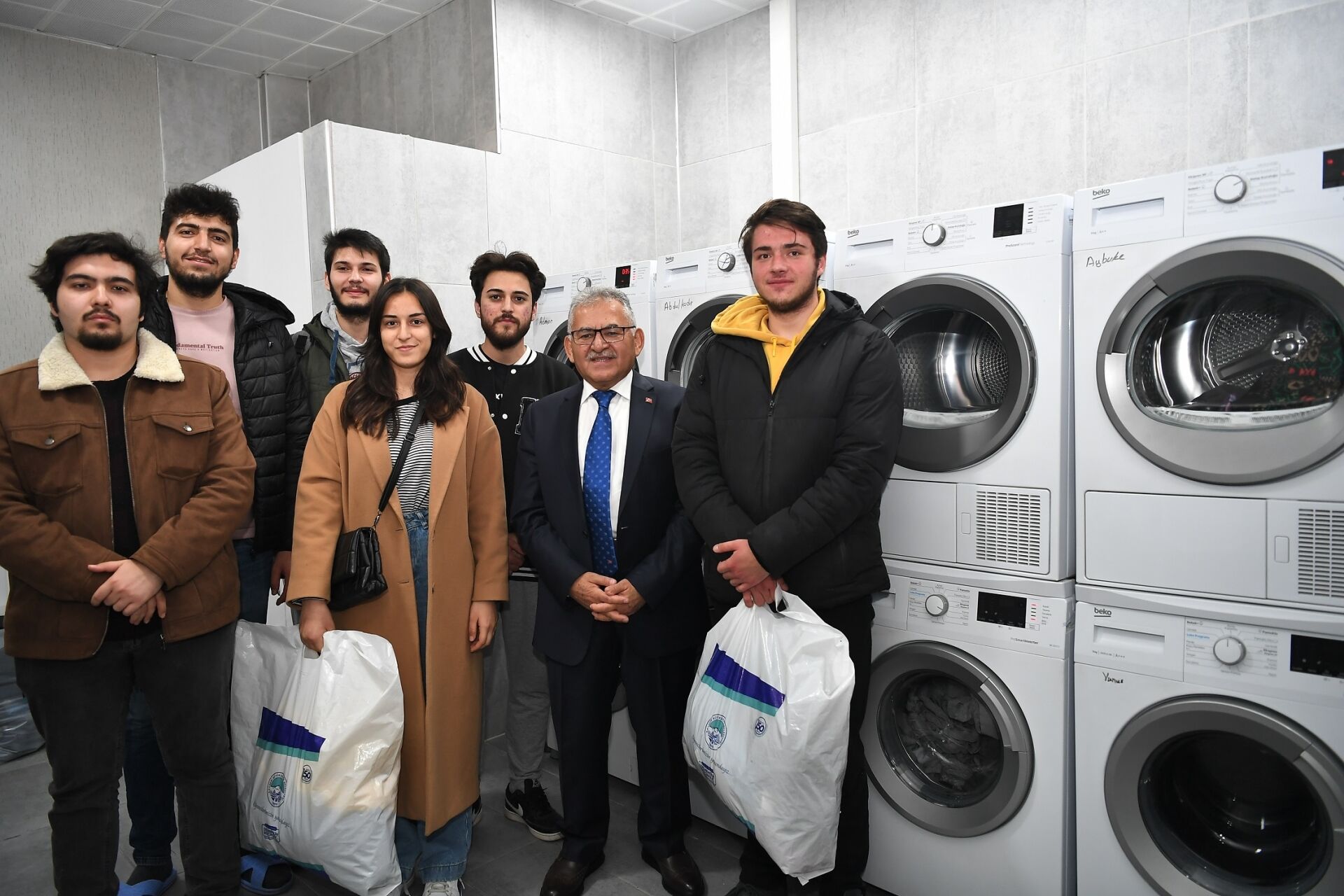 Kayseri'deki Çamaşır Yıkama Merkezi'nden 2025'te 11 bin üniversite öğrencisine hizmet aldı