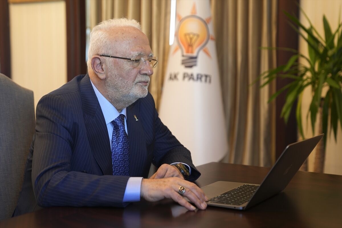 AK Parti Genel Başkanvekili Elitaş, AA'nın 'Yılın Kareleri' oylamasına katıldı