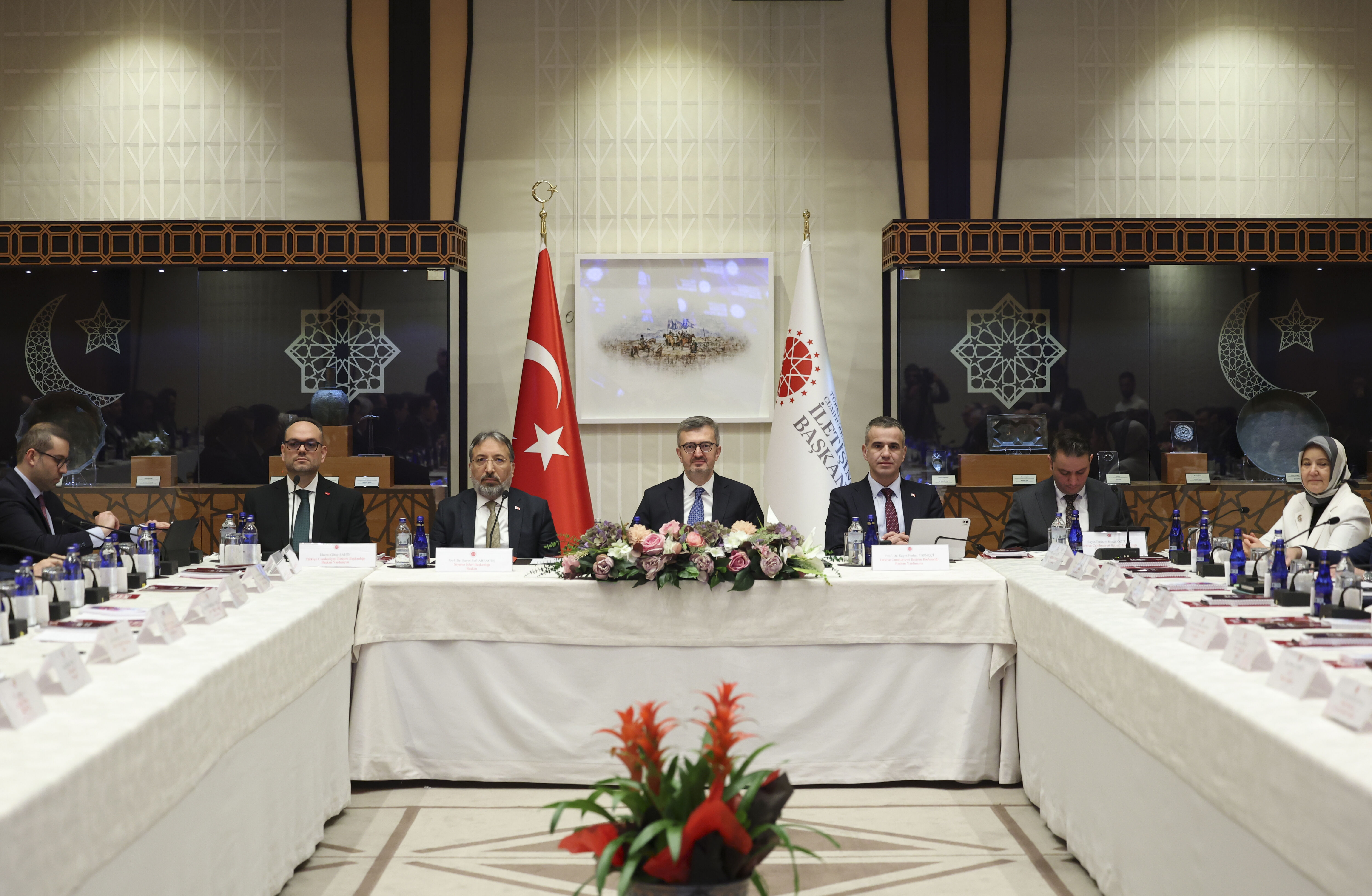 İletişim Başkanı Duran, Kamu Diplomasisi Koordinasyon Kurulu Toplantısı'nda konuştu: