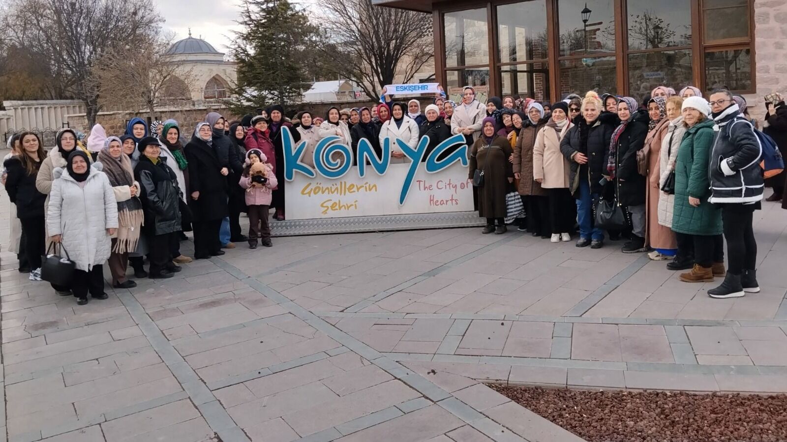 AK Parti Eskişehir İl Kadın Kolları Başkanlığınca Konya'ya kültür gezisi düzenlendi