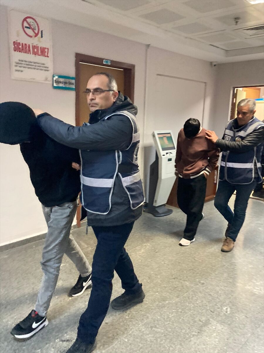 Konya'da motosiklet hırsızlığı şüphelileri yakalandı