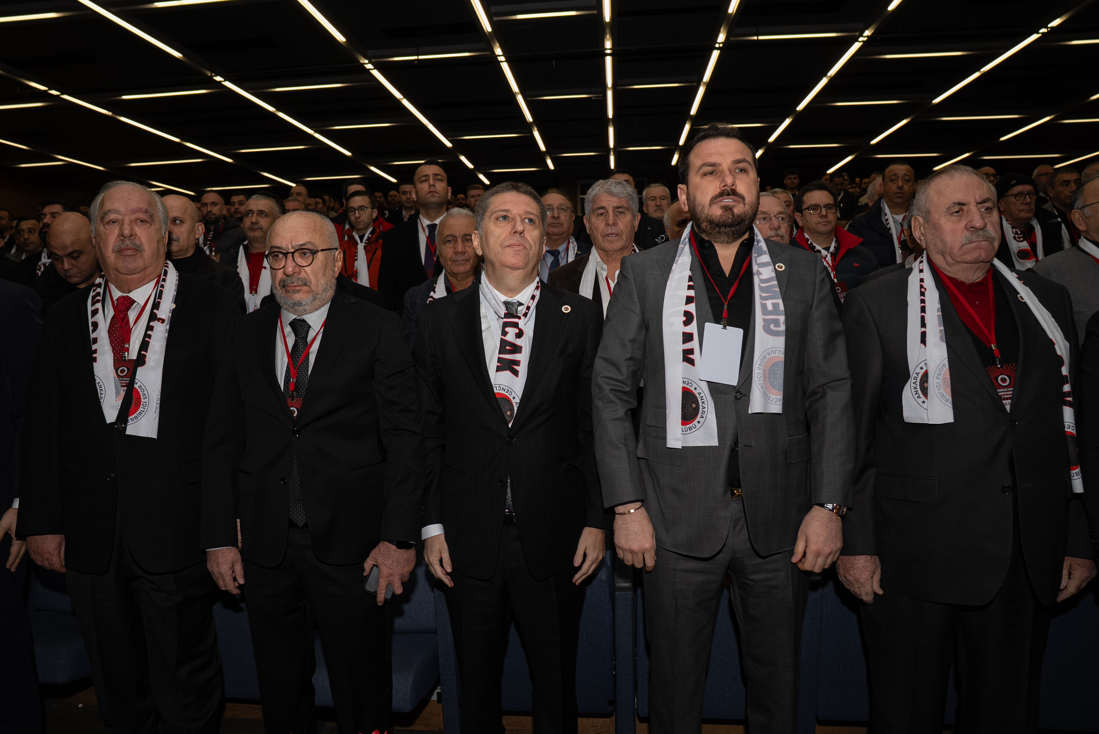 Gençlerbirliği Kulübünde başkanlığa yeniden Arda Çakmak seçildi: