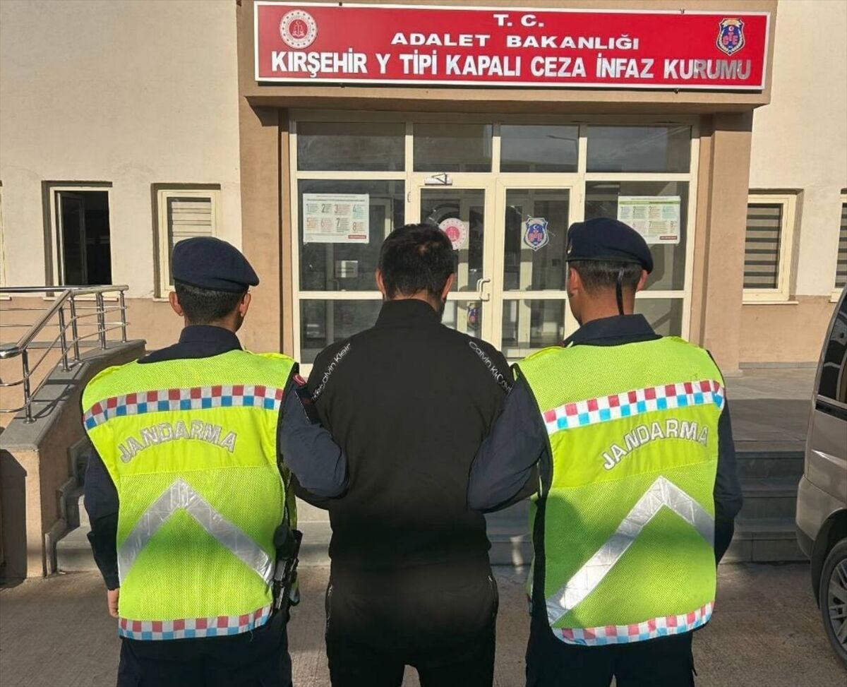 Kırşehir'de firari 2 hükümlü yakalandı