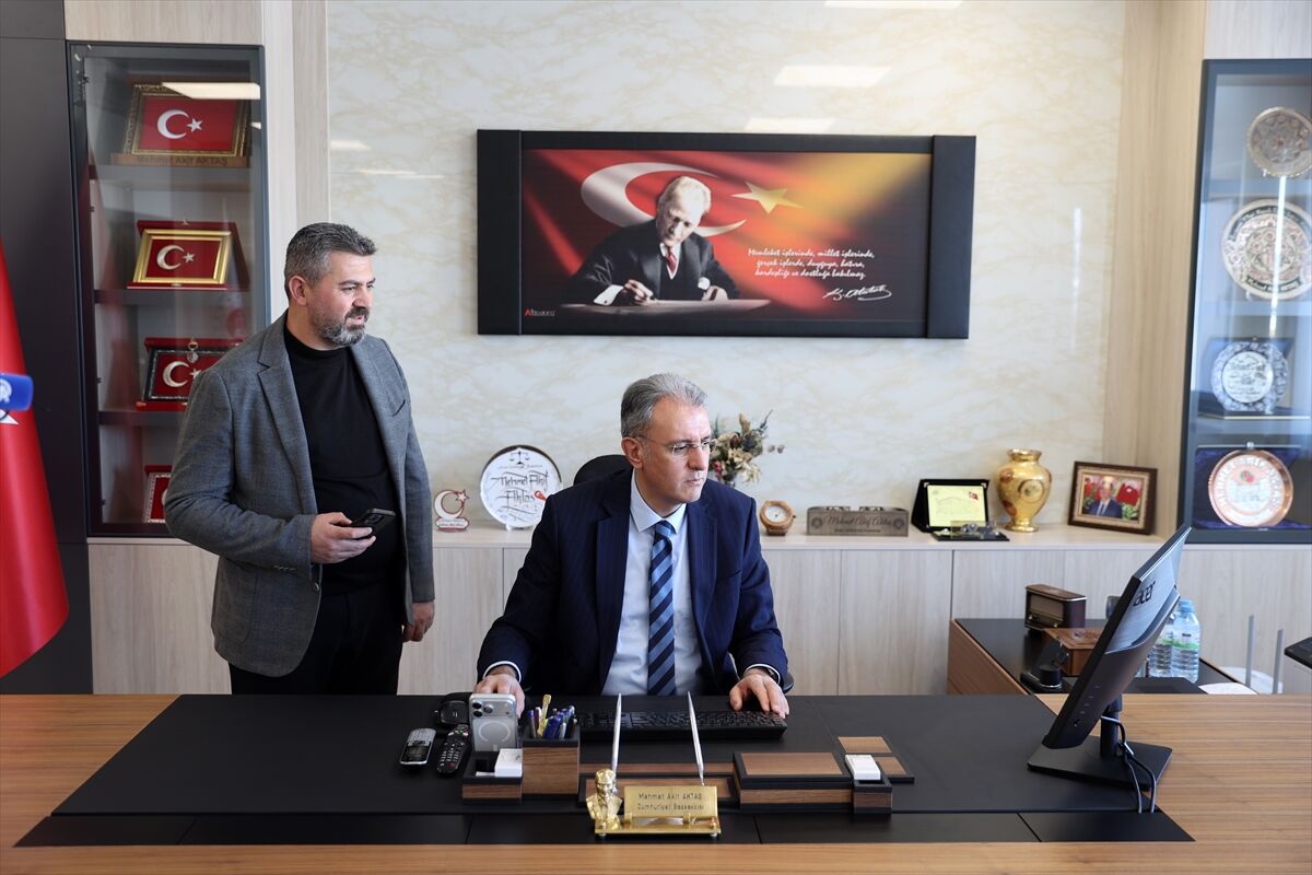 Sivas Cumhuriyet Başavcısı Aktaş, AA'nın 'Yılın Kareleri' oylamasına katıldı