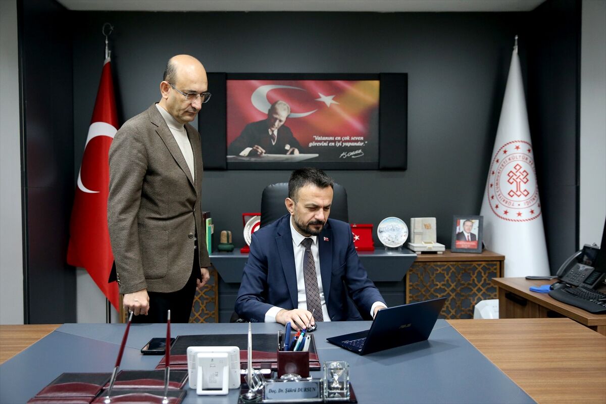 Kayseri İl Kültür ve Turizm Müdürü Dursun, AA'nın 'Yılın Kareleri' oylamasına katıldı