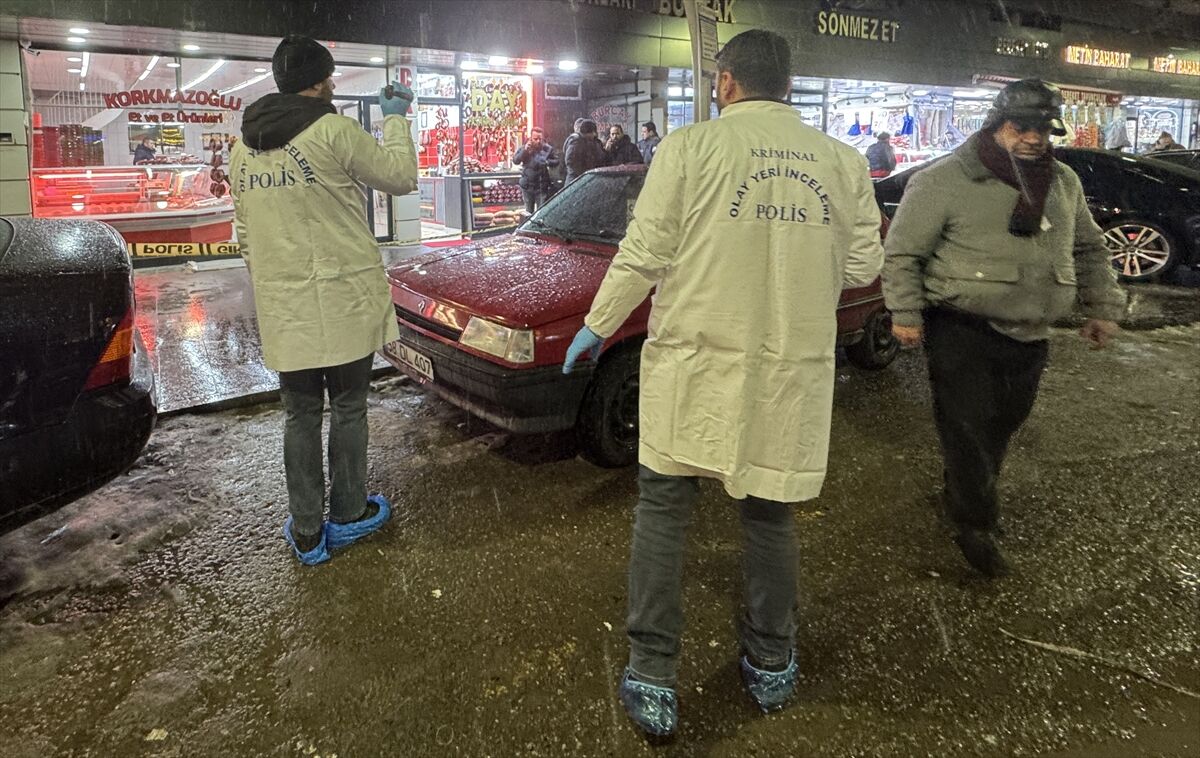 Sivas'ta silahlı kavgada 2 kardeş yaralandı
