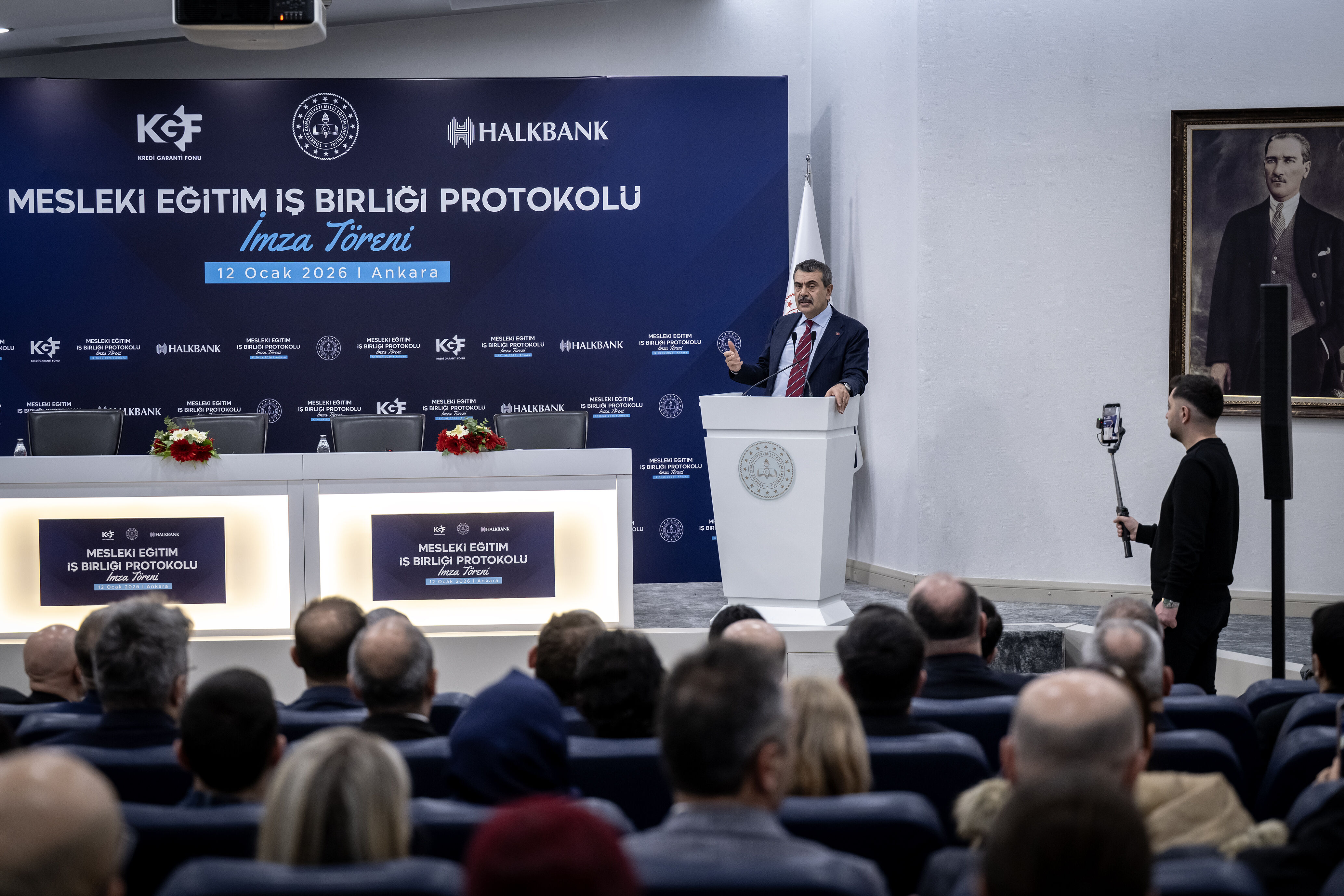 MEB, KGF ve Halkbank arasında 'Mesleki Eğitim İşbirliği Protokolü' imzalandı