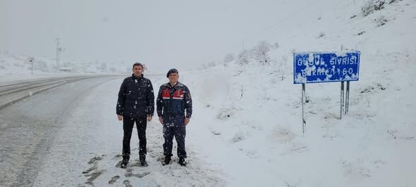 Güdül Kaymakamı Naim Akar, sürücüleri dikkatli olmaları konusunda uyardı