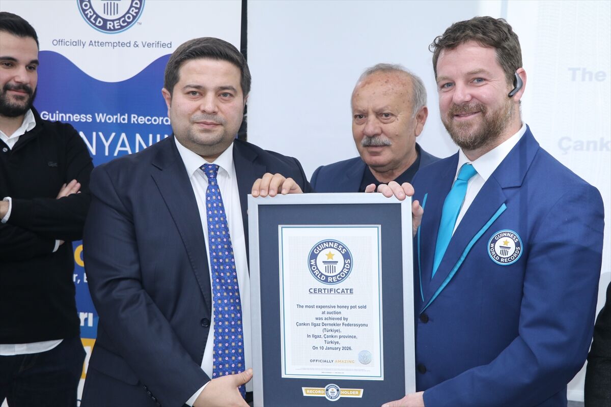 Ilgaz'da satılan bal dünyanın en pahalı balı olarak Guinness Rekorlar Kitabı'na girdi