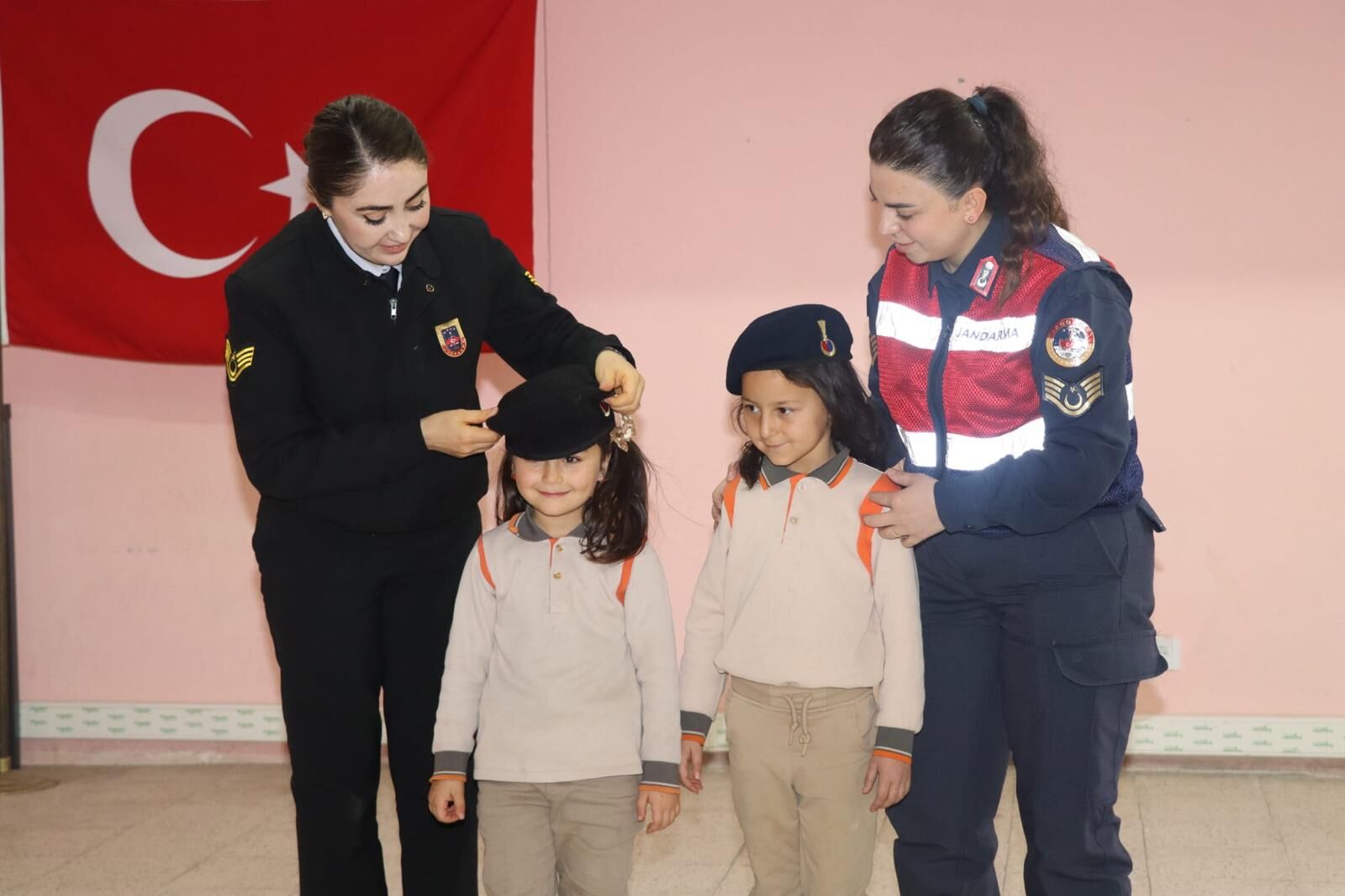 Yozgat'ta öğrencilere kişisel güvenlik ve çevre bilinci eğitimi verildi