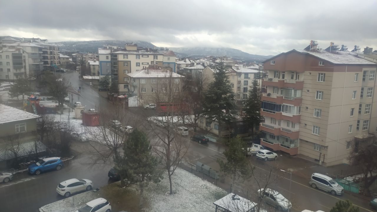 Konya'da kar yağışı etkili oldu