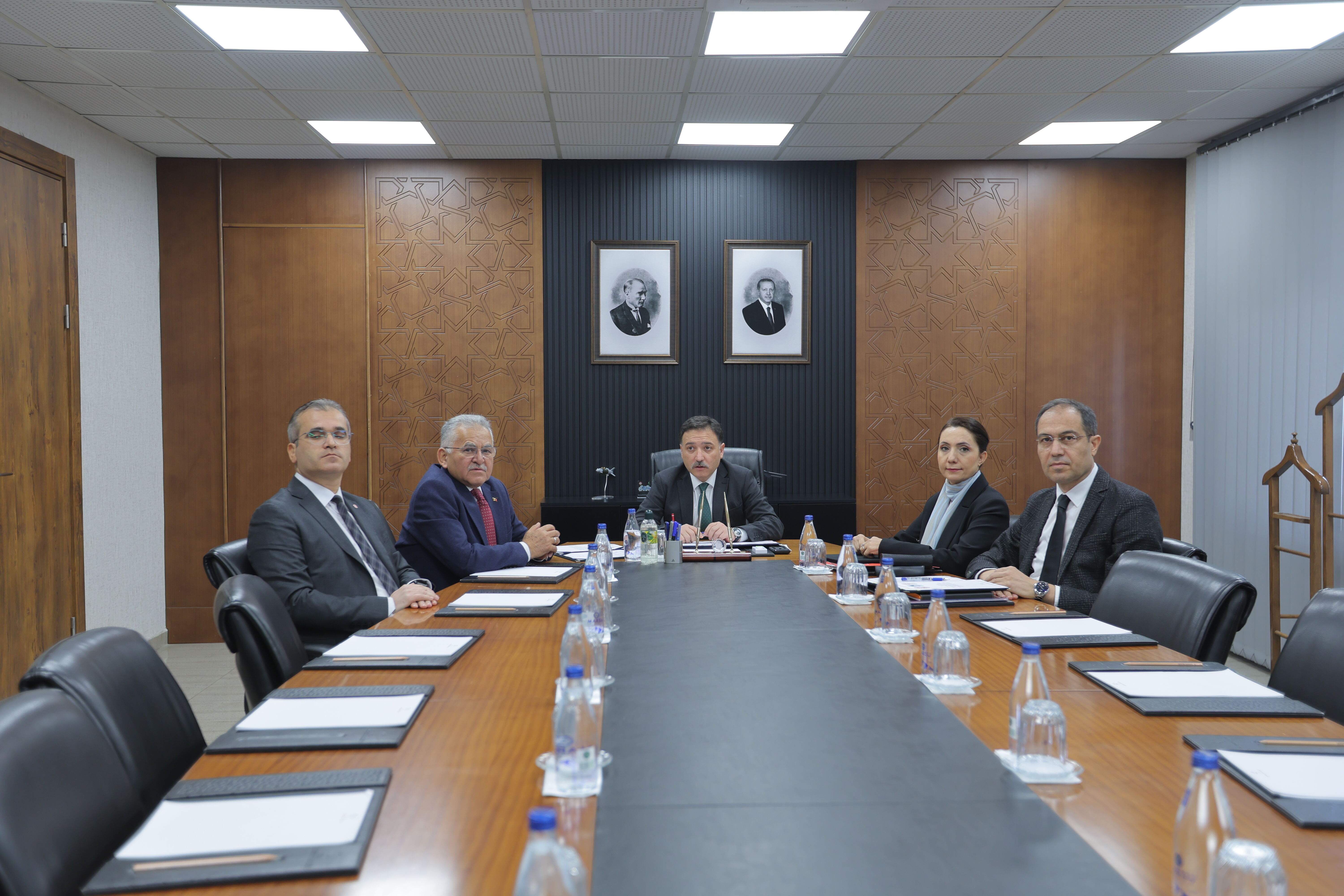 Naciye-Ramazan Büyükkılıç ve Kızları Alzheimer Aktif Yaşam Merkezi için protokol imzalandı