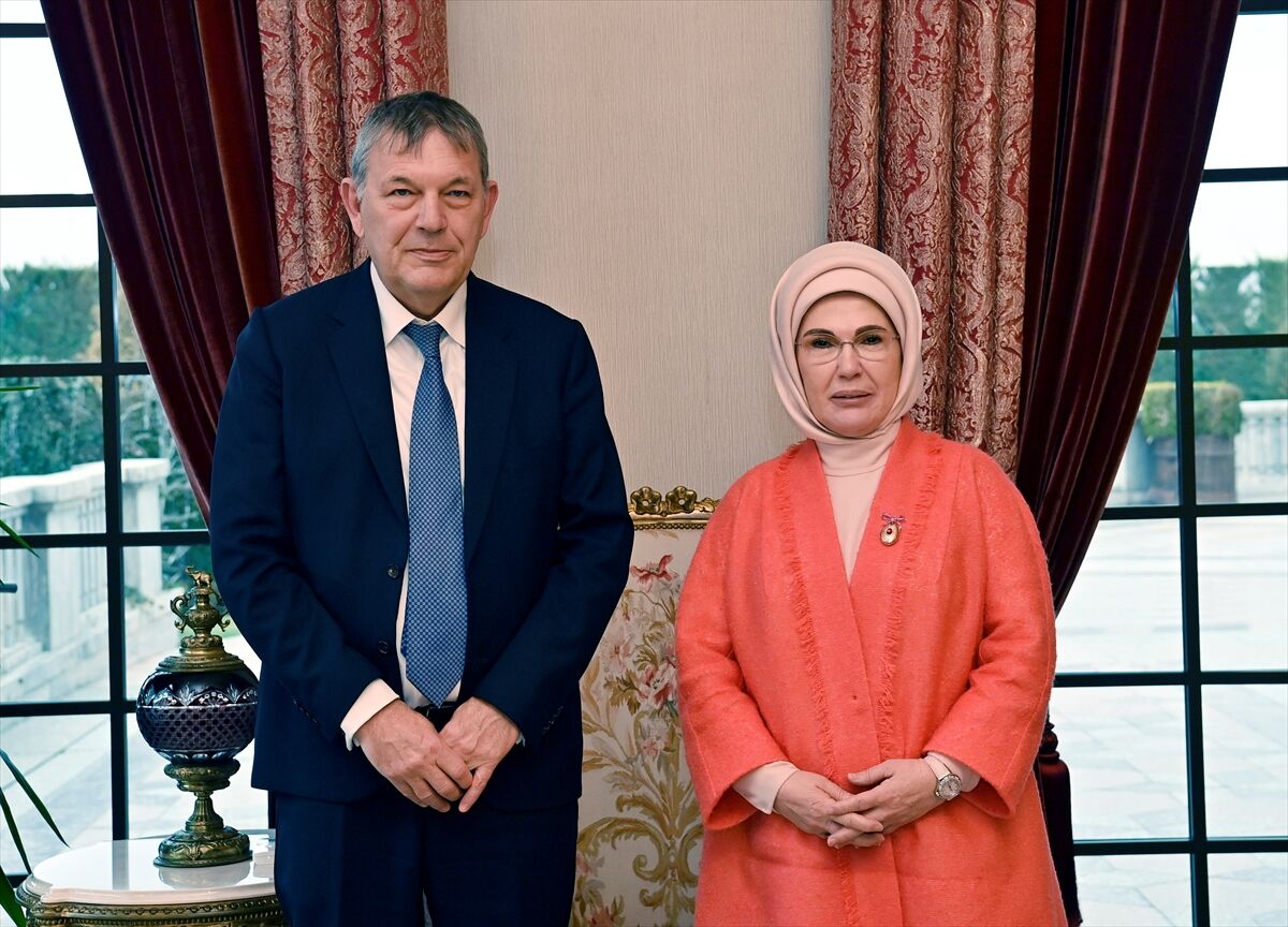 Emine Erdoğan, UNRWA Genel Komiseri Lazzarini ile görüştü: