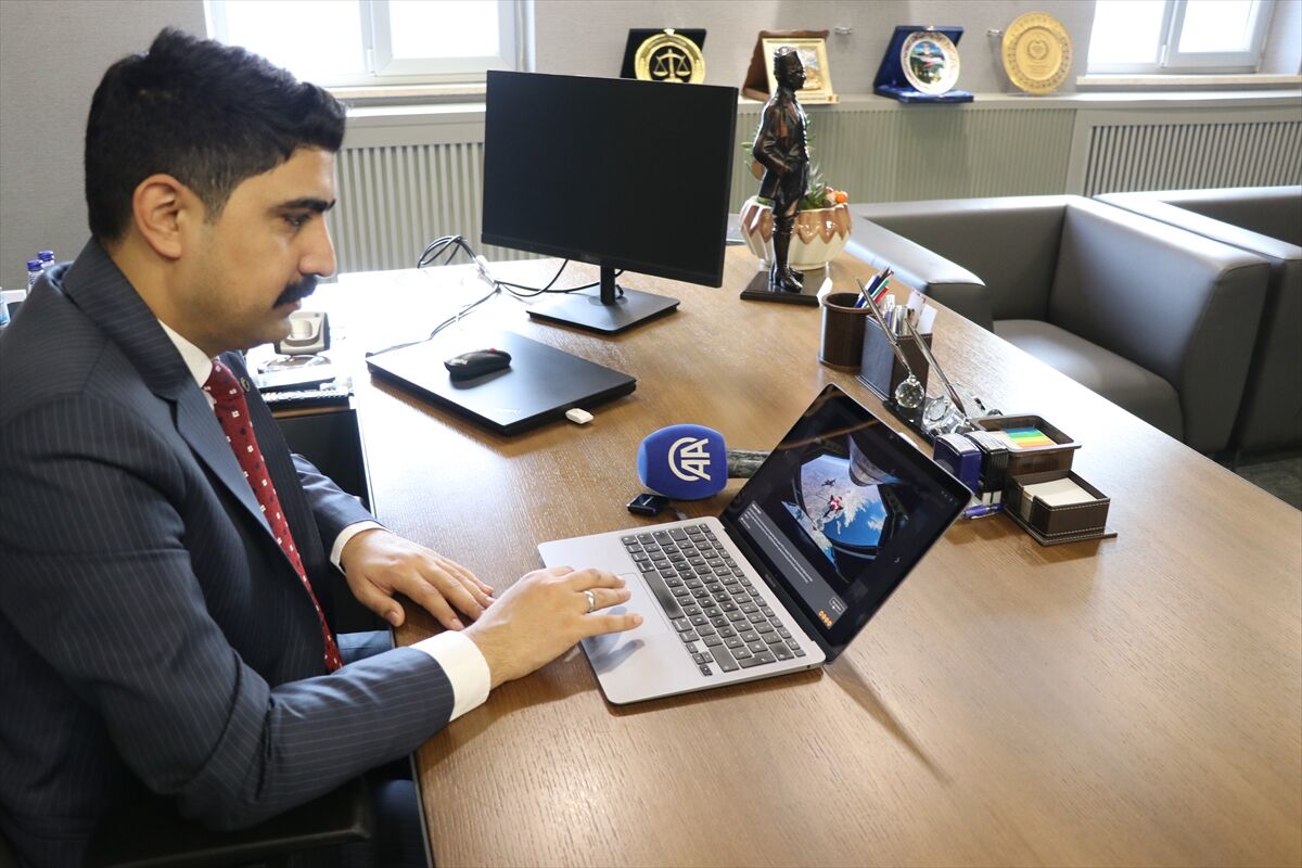 Yozgat Cumhuriyet Başsavcısı Aydoğan, AA'nın 'Yılın Kareleri' oylamasına katıldı