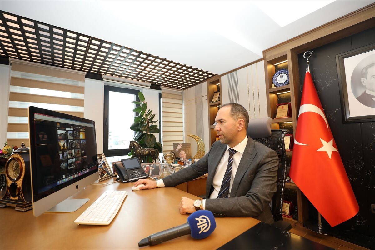 Niğde Belediye Başkanı Özdemir, AA'nın 'Yılın Kareleri' oylamasına katıldı