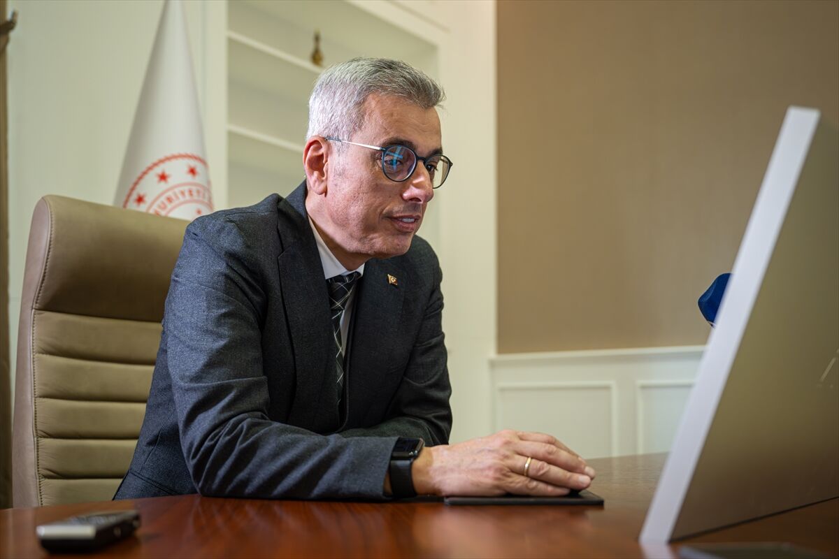 Sağlık Bakanı Memişoğlu, AA'nın 'Yılın Kareleri' oylamasına katıldı