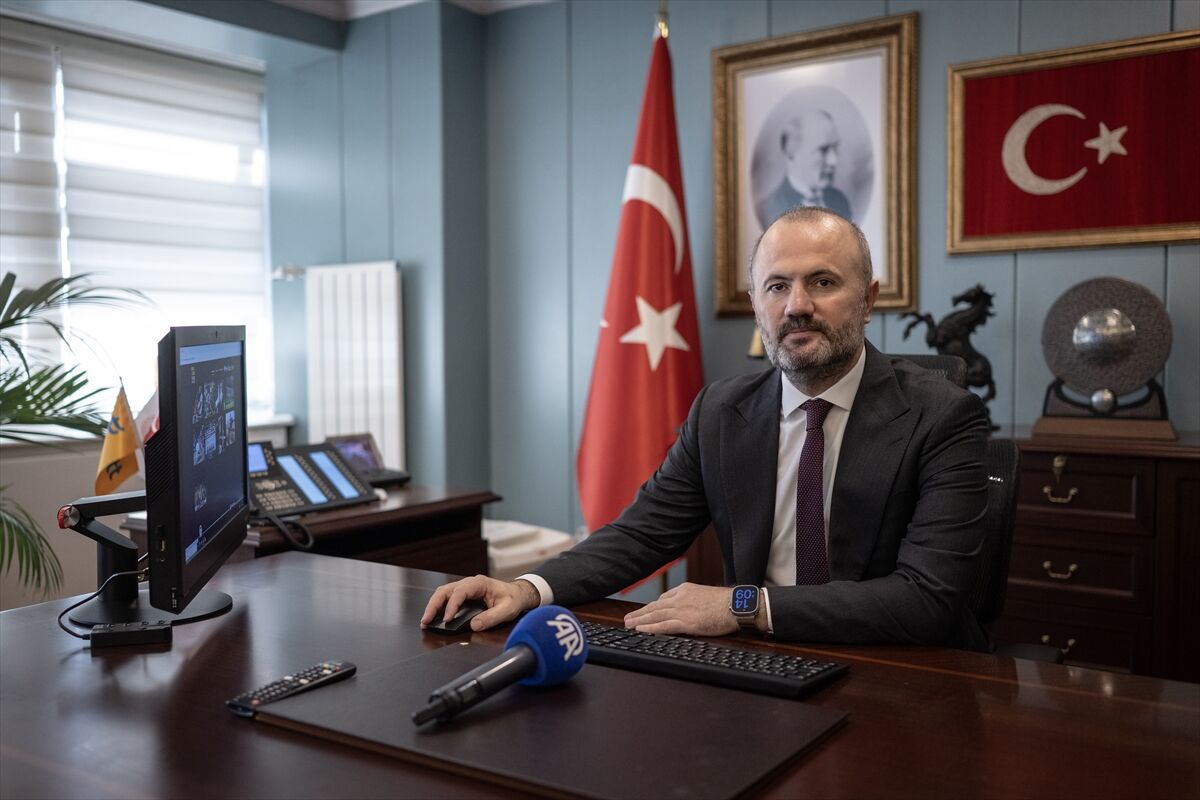 PTT Genel Müdürü Hakan Gülten, AA'nın 'Yılın Kareleri' oylamasına katıldı