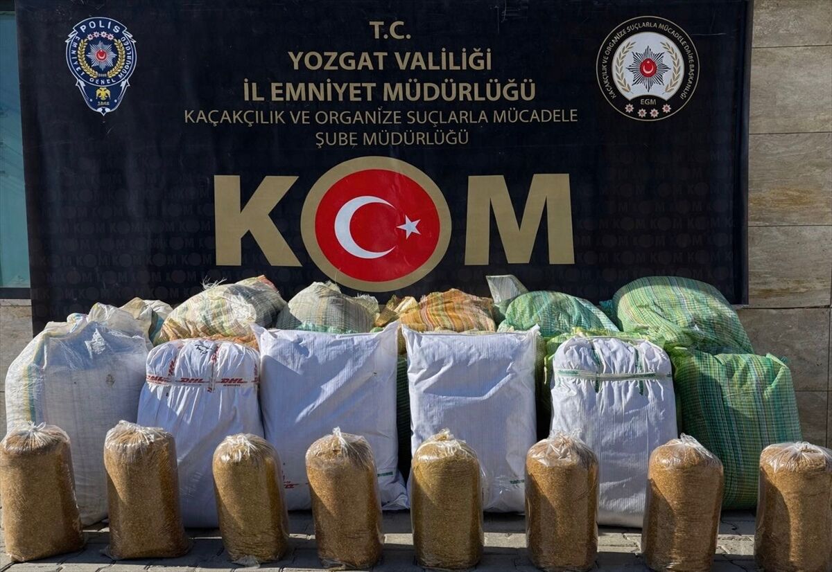 Yozgat'ta kaçak tütün ve sentetik uyuşturucu hap ele geçirildi