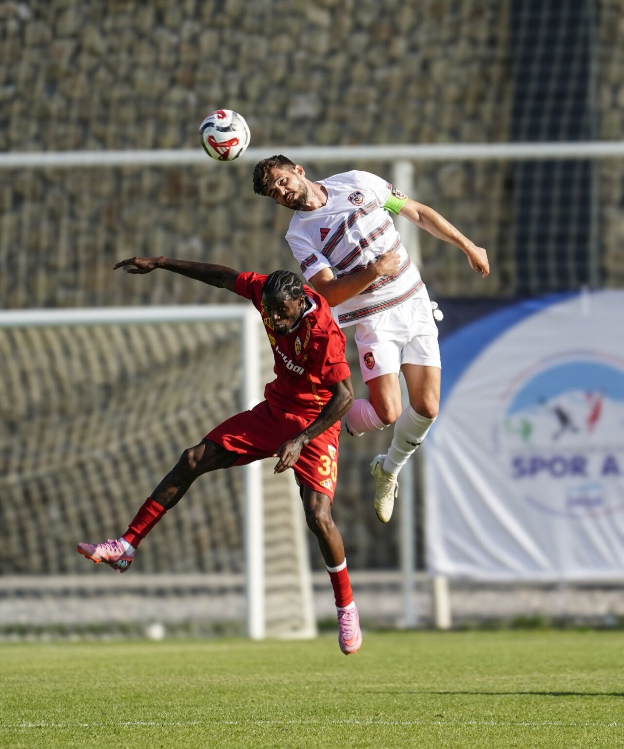 Futbol: Hazırlık maçı