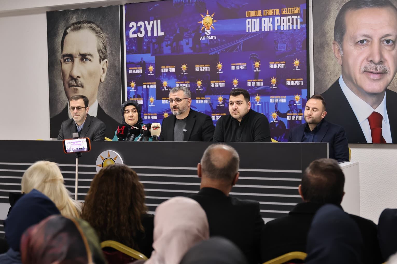 AK Parti'nin Sivas'taki üye sayısı 113 bin 216'ya ulaştı