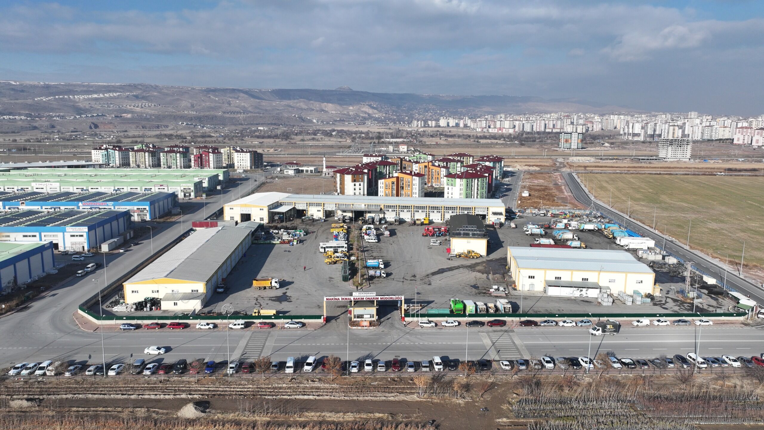 Kocasinan Belediyesi, atölyelerinde yürüttüğü çalışmalarla 32 milyon lira tasarruf sağladı