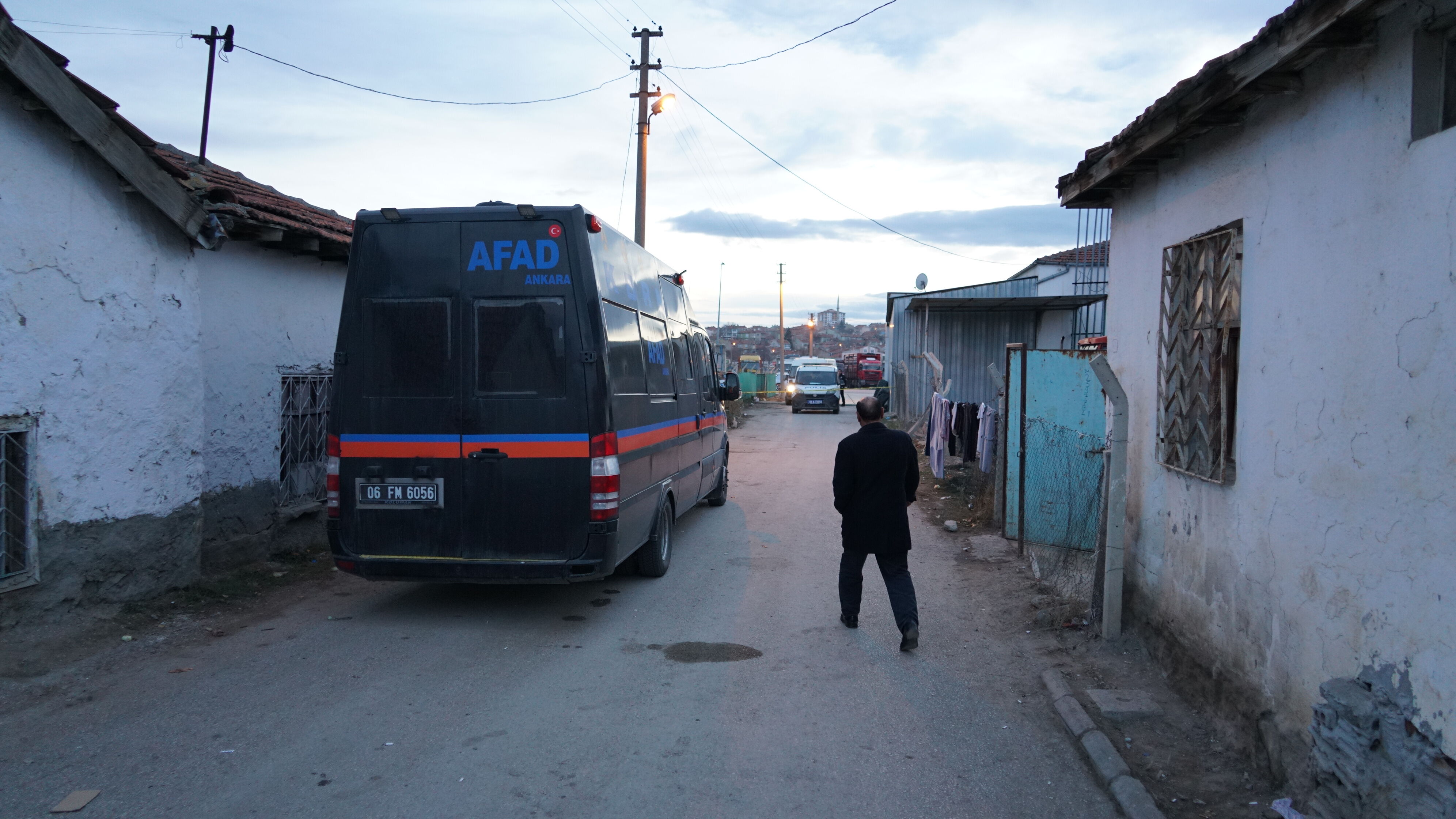 Ankara'da böcek ilacından etkilendikleri iddiasıyla 7 kişi tedavi altına alındı