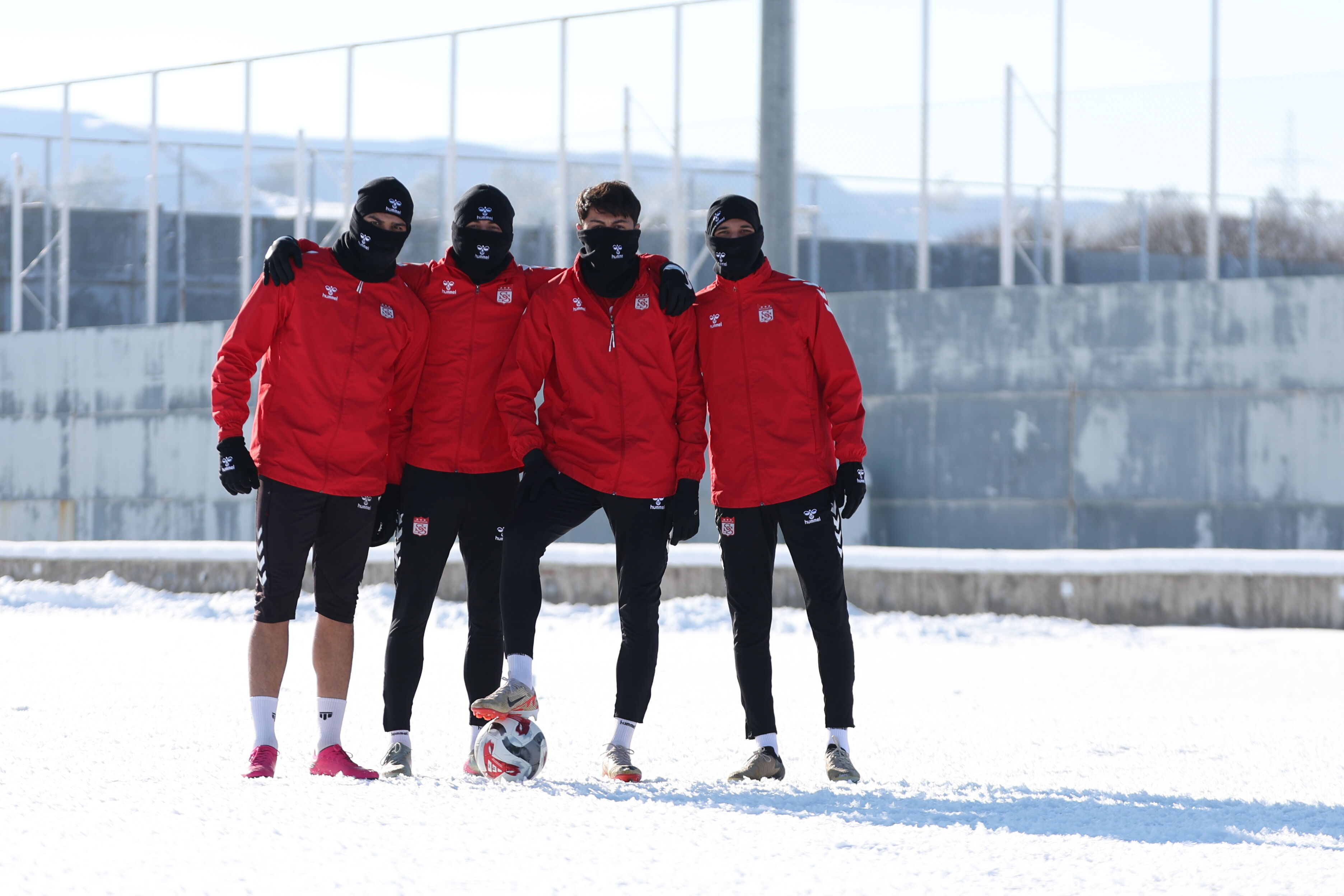 Özbelsan Sivasspor, Erzurumspor FK maçının hazırlıklarına başladı