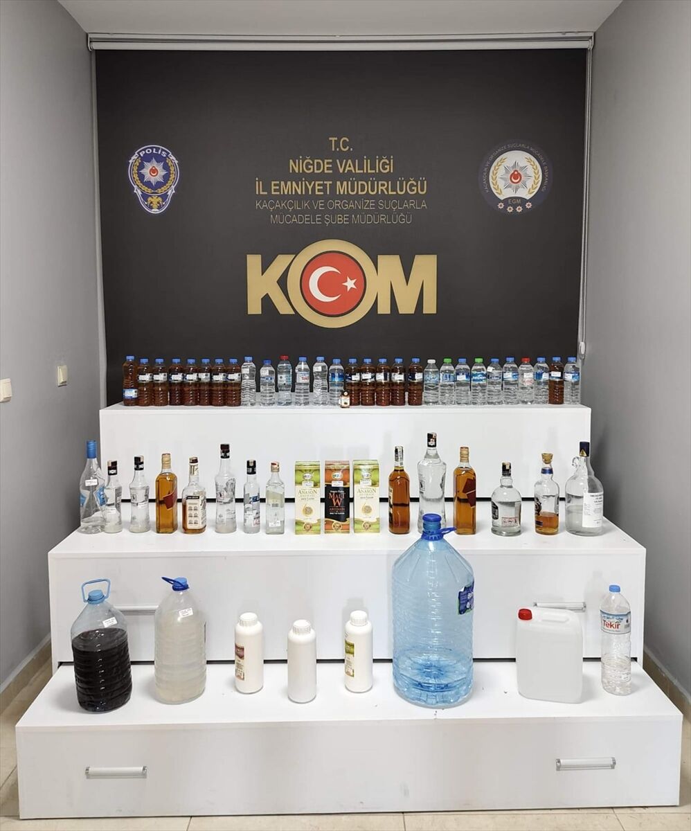 Niğde'de sahte içki operasyonunda 3 şüpheli tutuklandı