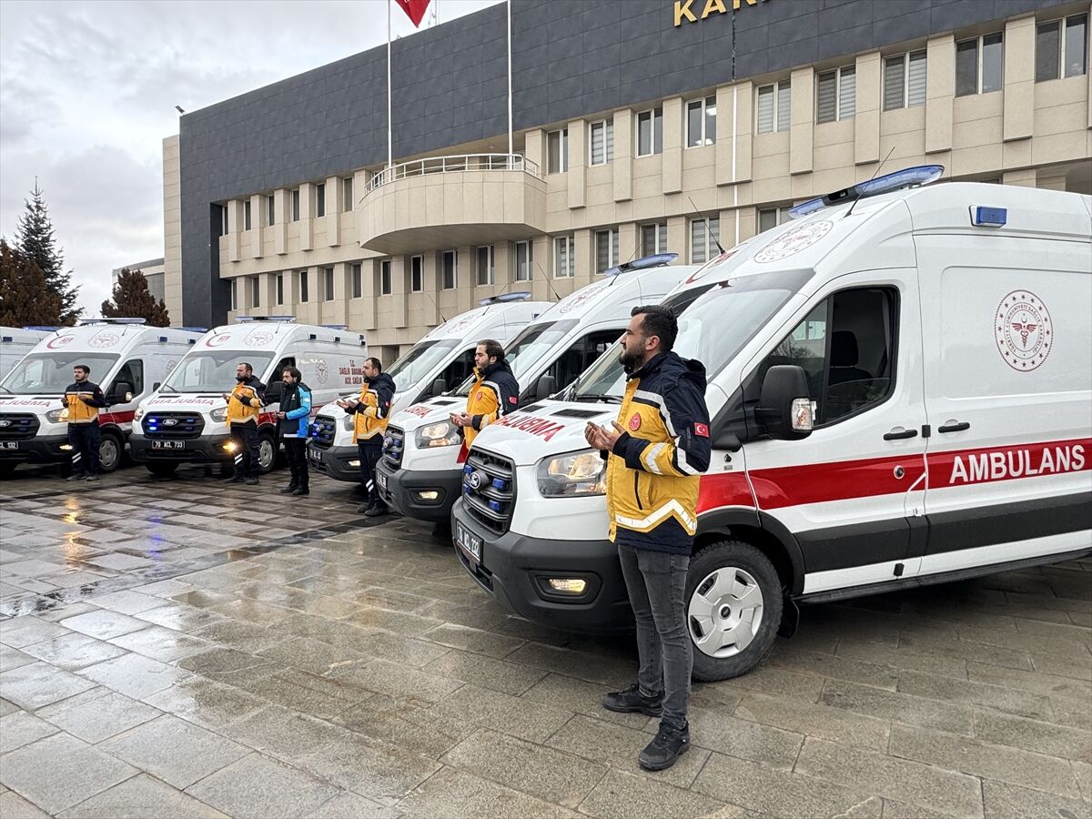 Karaman'da 6 ambulans hizmete alındı
