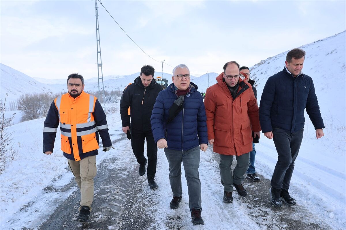 Sivas'ta kurtarma ekipleri kemoterapi tedavisi gören hasta için seferber oldu