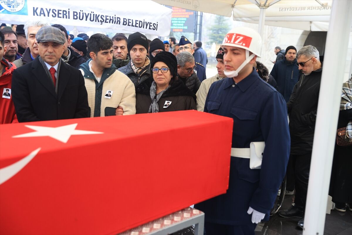 Kendisini enkazdan çıkaran Kıbrıs gazisine 51 yıllık vefa