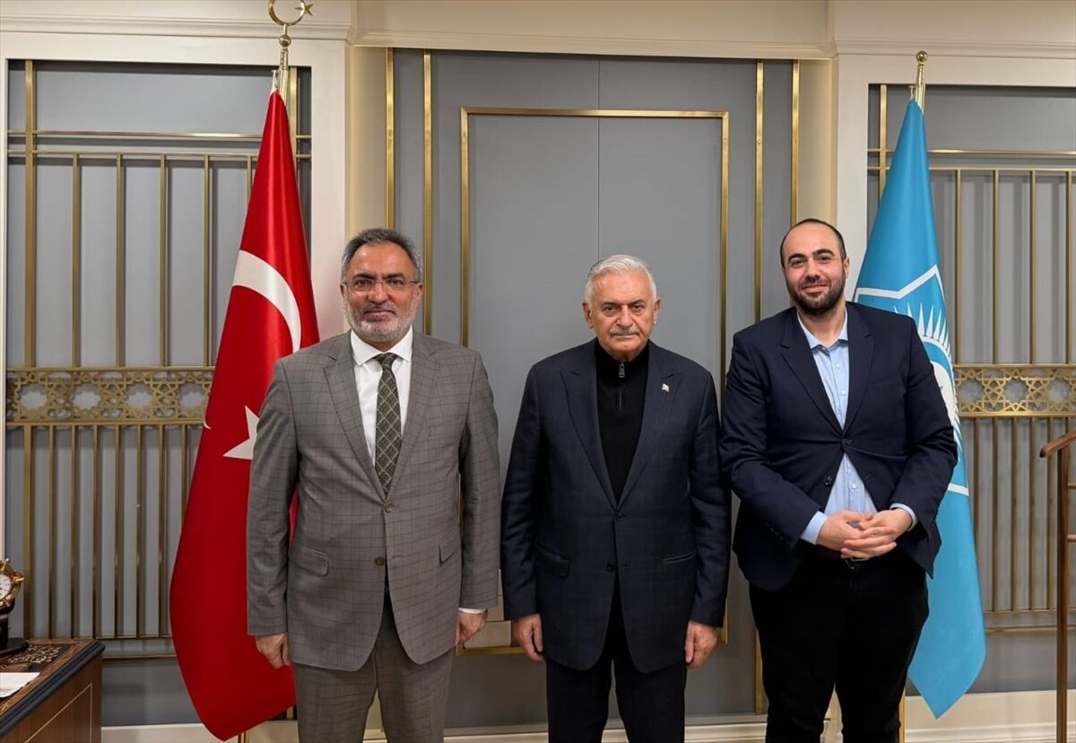 AYBÜ Rektörü Köseoğlu'dan Aksakallar Konseyi Başkanı Binali Yıldırım'a ziyaret