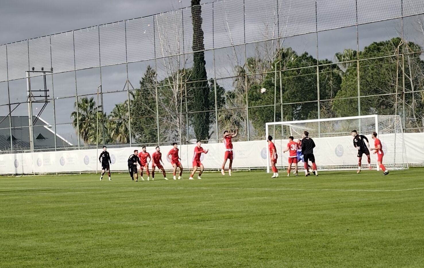 Antalya’da Es-Es güldü
