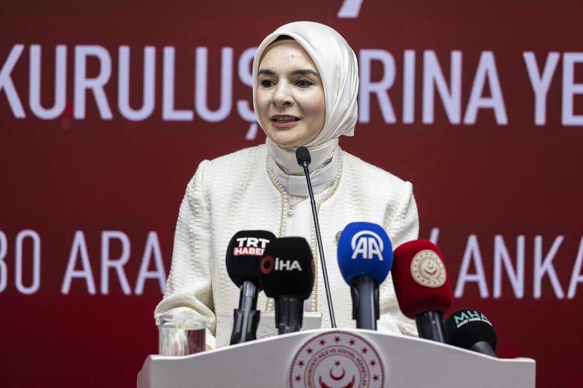 Bakan Göktaş devlet korumasındaki gençlerin kamu kurumlarına yerleştirilmesi töreninde konuştu:
