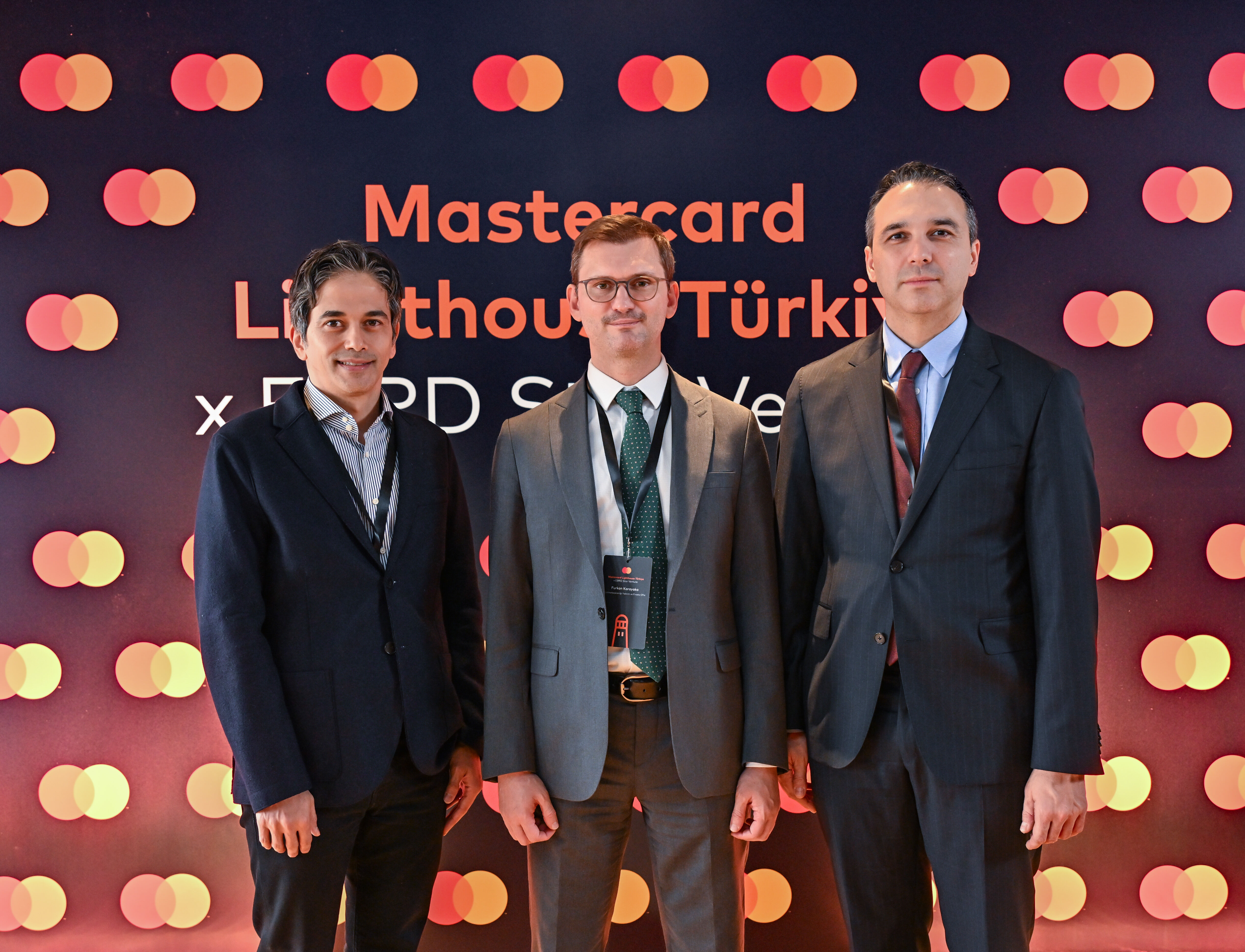 'Mastercard Lighthouse Türkiye x EBRD Star Venture Girişim Hızlandırma Programı' başladı