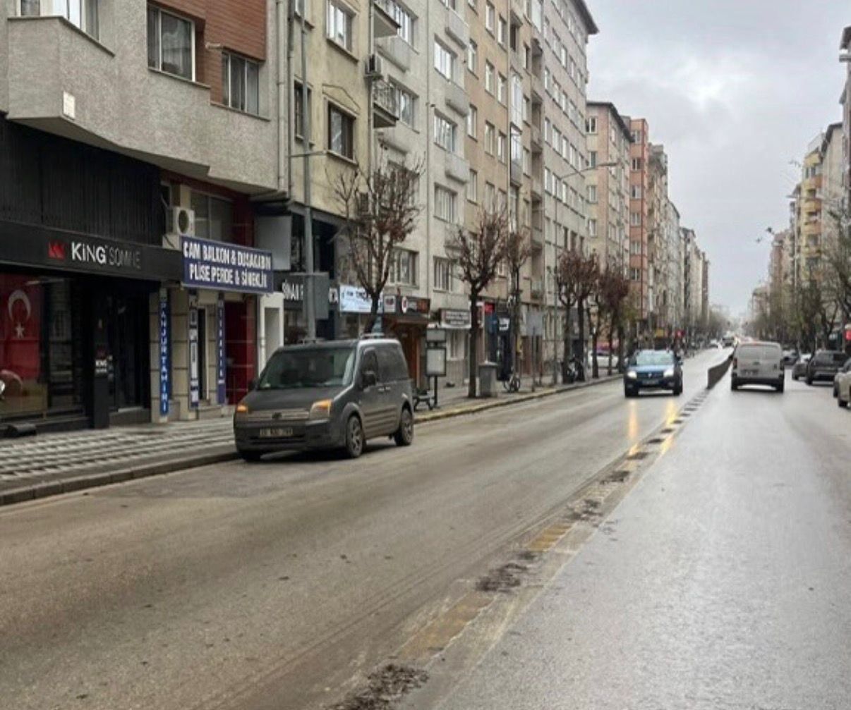 Nebi Hatipoğlu'ndan kaldırılan duba yorumu