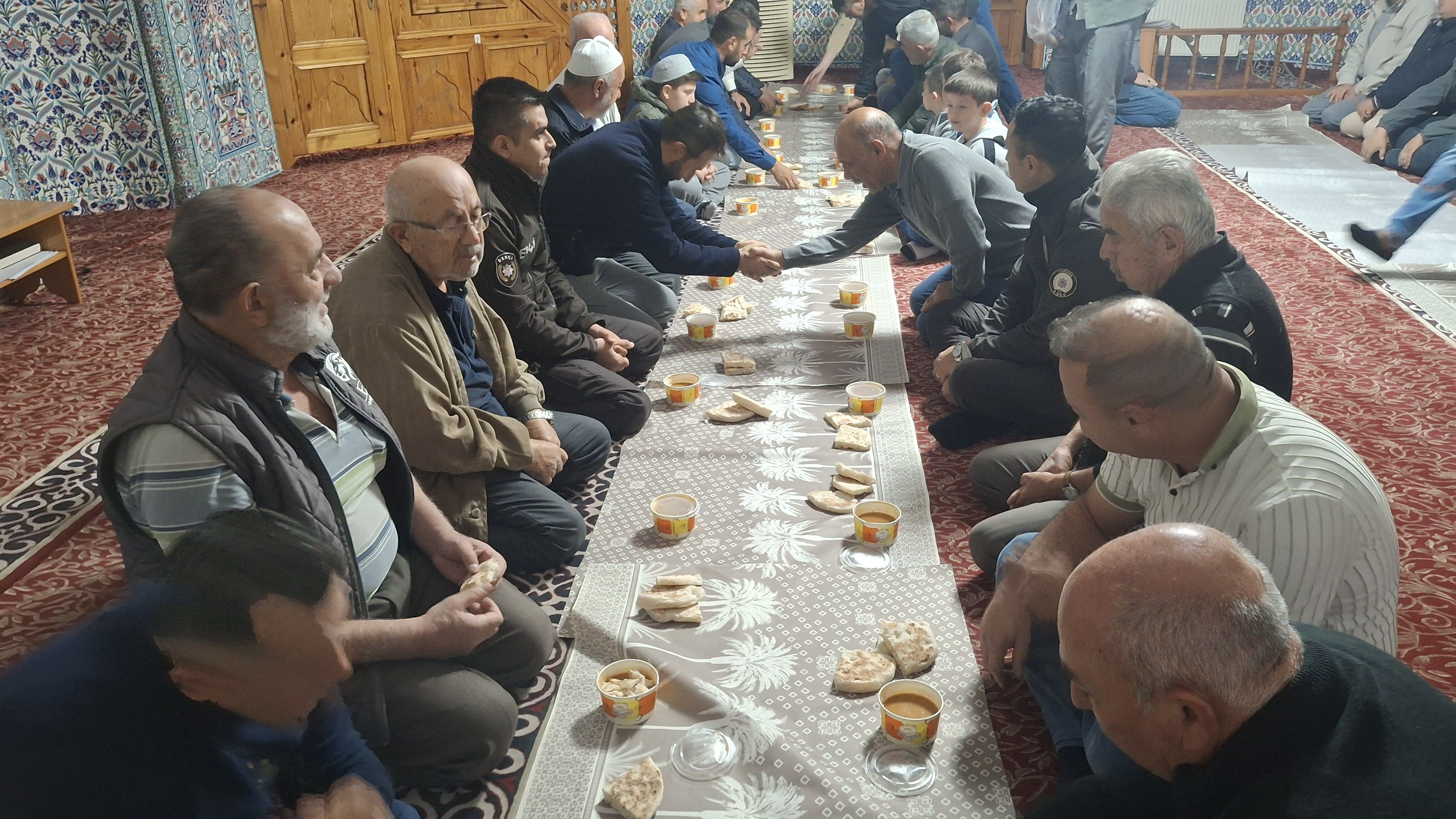 Beypazarı'nda sabah namazı buluşmaları sürüyor