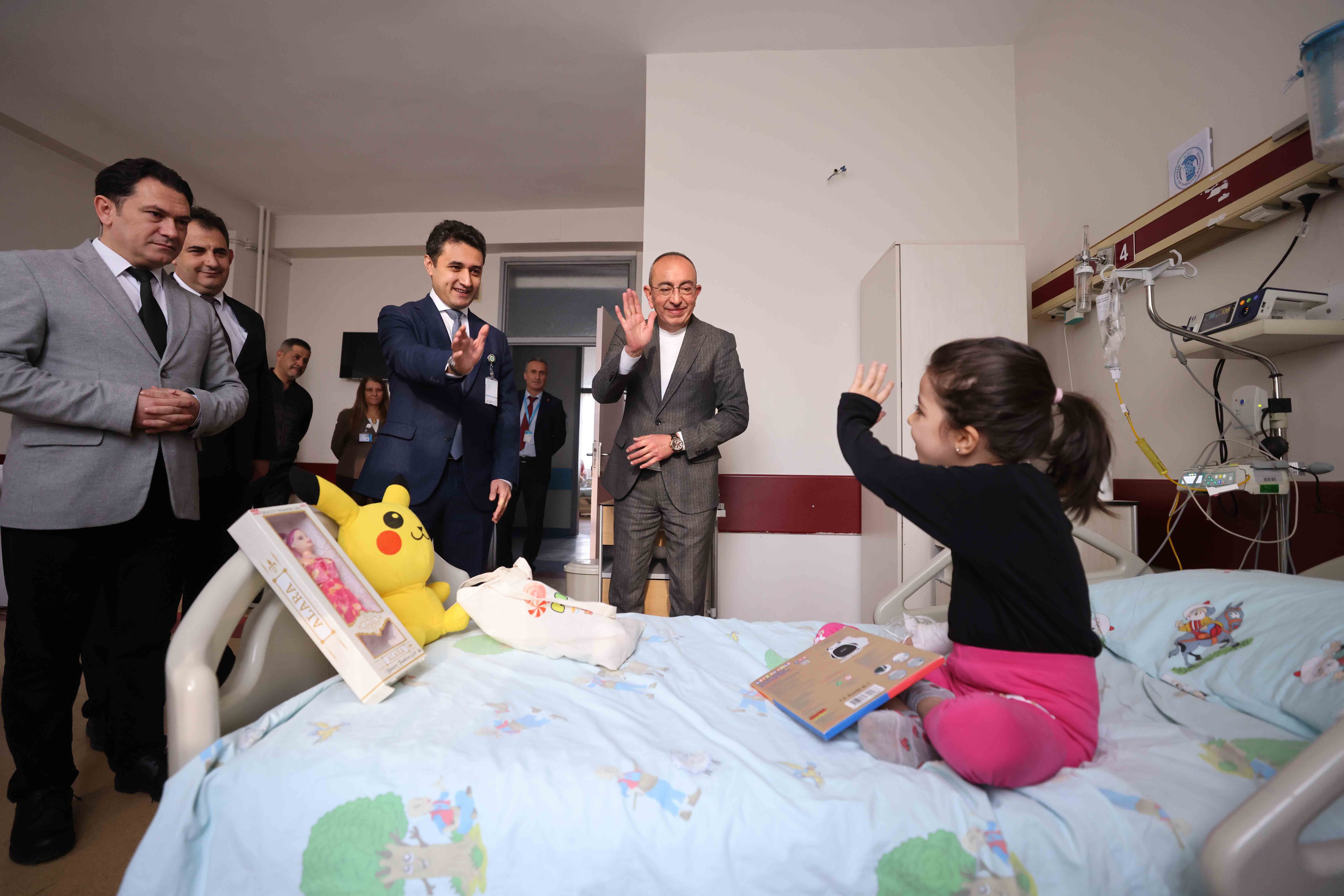 Konya'da engelli ve hasta çocuklar da asırlık 'şivlilik' geleneğinin sevincini yaşadı