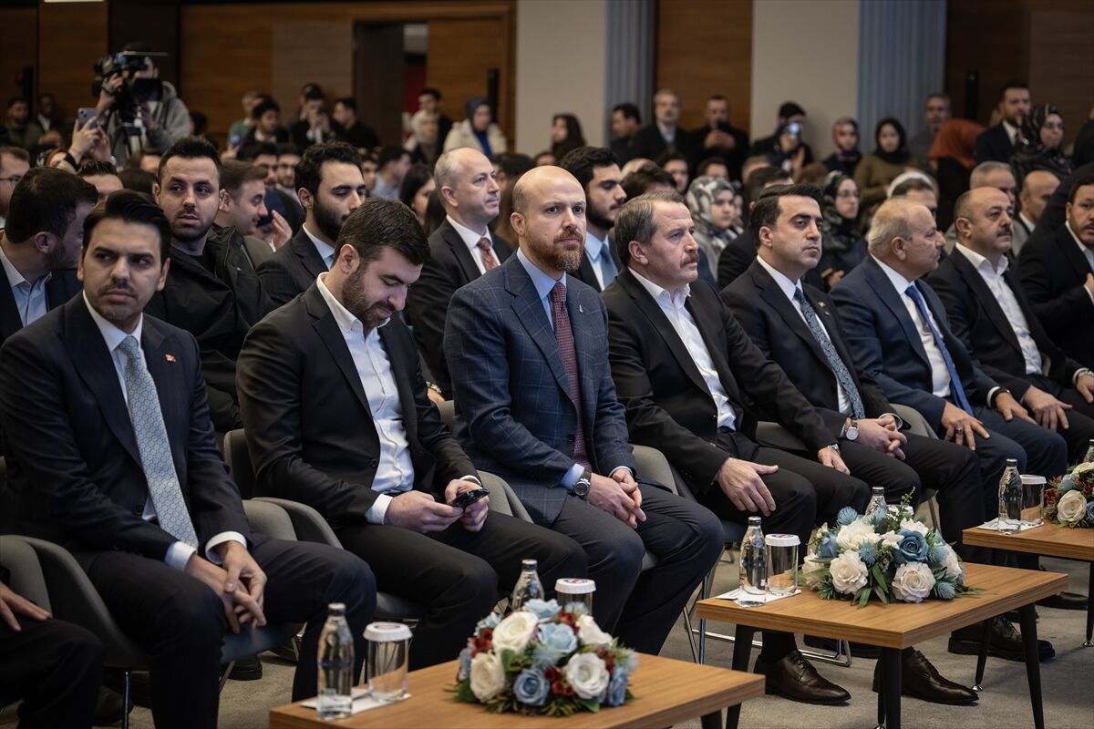 Bilal Erdoğan, Genç Memur-Sen'in 'Türk Dünyası Akademisi Ödül Töreni'nde konuştu: