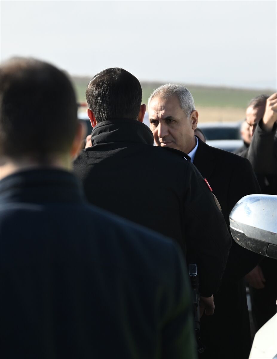 Libya askeri heyeti Ankara'da düşen jetin enkazında incelemelerde bulunuyor